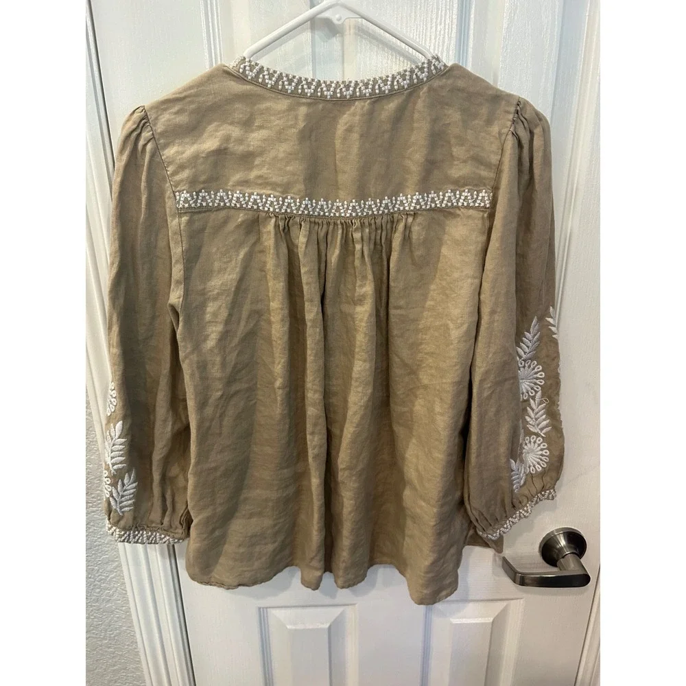 Banana Republic Linen Blouse Tan White Embroidered Petite Small Boho Top
